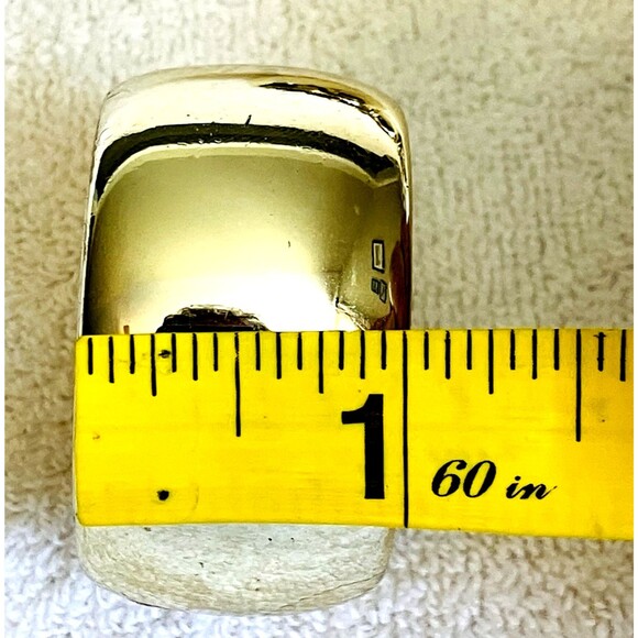 Gold Color Napkin Rings Set of 4 Round Metallic Shiny Plastic - Picture 4 of 14